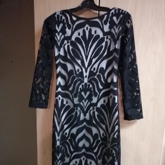 Dresses & Skirts - Black and white lace cocktail dress